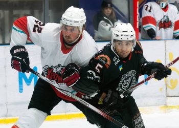 ХК «Кременчук» переміг столичну «Крижинку-Кепіталз» (відео) • Хокей •