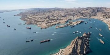 Іран назвав умови розблокування Ормузької протоки | Політика