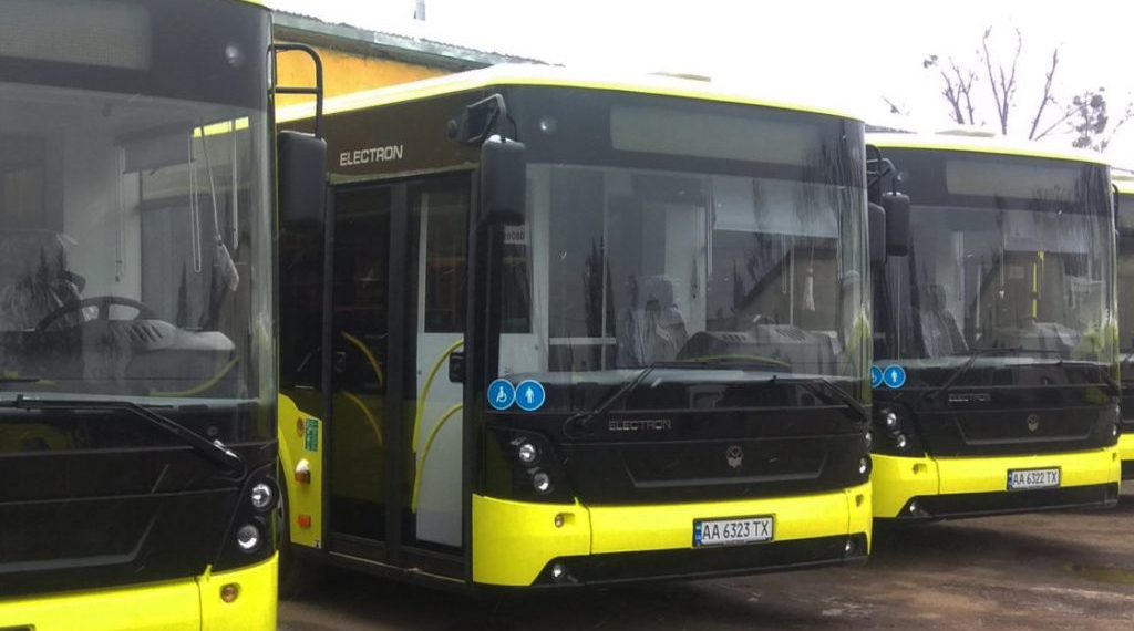 Як Львів тестує блекаут: сьогодні замість трамваїв курсують автобуси — ось які маршрути змінились –