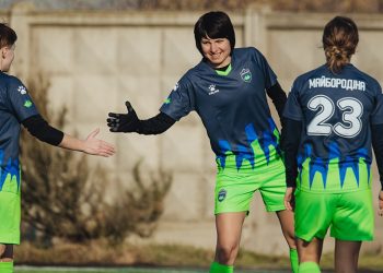 Яна Калініна стала футболісткою одеських «Сістерс» • Футбол •