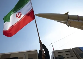 Конфлікт між США та Іраном – в Ірані погрожують ударами по військових базах – Світові новини