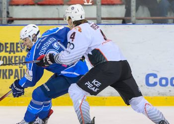 «Кременчук» по булітах програв київському «Соколу» (відео) • Хокей •