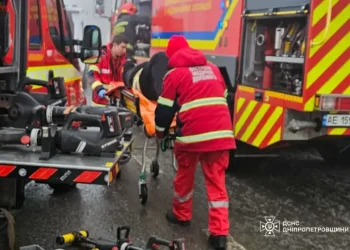 Крижаний апокаліпсис на дорогах Дніпропетровщини: десятки ДТП і транспортний колапс 28 січня