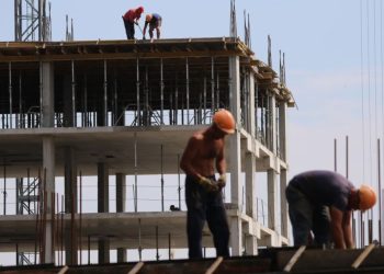 Львівські юристи домагатимуться повернення 50 млн гривень від забудовників –
