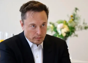 Маск назвав Сікорського слинявим дурнем – причиною став пост із закликом відімкнути росіянам Starlink – Світові новини