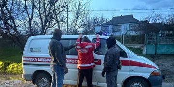 “Маскарад” за рулем скорой и дорогостоящее “путешествие”: в Одесской области разоблачили двух дельцов