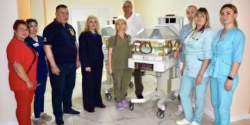 Миколаївська обласна дитяча клінічна лікарня отримала сучасне обладнання для виходжування та реанімації немовлят »