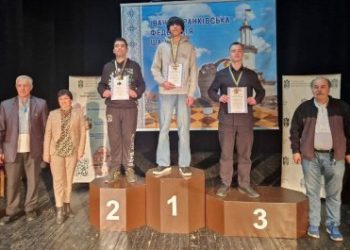 Миколаївські шашкісти здобули шість нагород молодіжного чемпіонату України »
