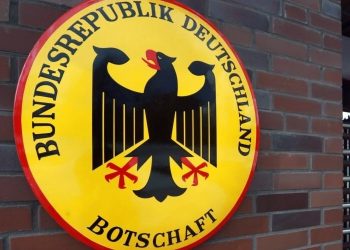 Москва оголосила протест Берліну через вислання російського дипломата | Політика