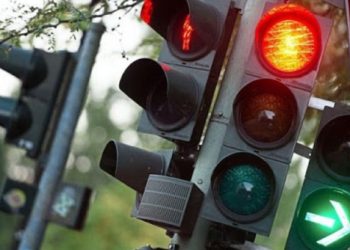 На перехресті Стрийська–Максимовича у Львові будують нові світлофори –