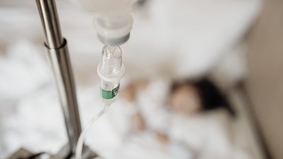 На Первомайщині поліцейські встановлюють обставини харчового отруєння громадян »