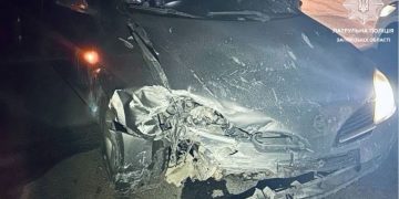 Нетверезий чоловік протаранив огорожу – деталі нічної аварії в Запоріжжі