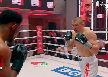 Нокаутував суперника у першому раунді: Олександр Хижняк дебютував у професійному боксі • Бокс •