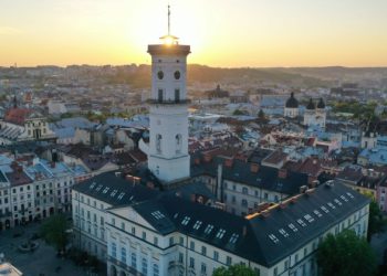 Новини Львова: Самопоміч вимагає скликати міську раду для реагування на корупцію в сфері енергетики