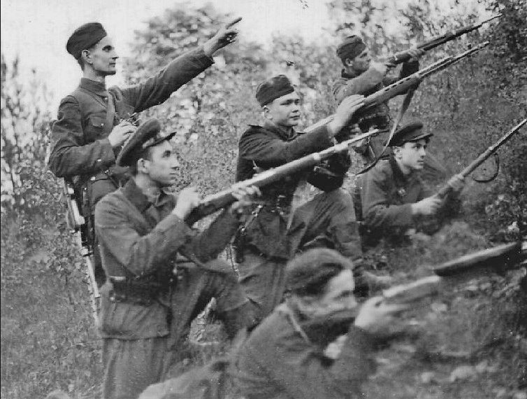 Новини України: В Україні відзначають День створення Української Повстанської Армії