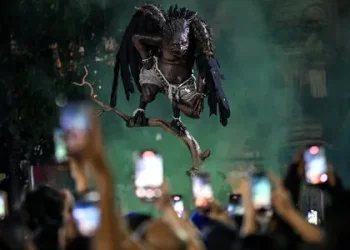 Ньєпі на Балі – на острові спалюють гігантських демонів перед Днем тиші – фото – Світові новини