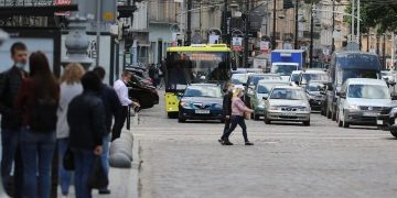 Обмеження руху приватного транспорту у Львові на честь 770-річчя міста –