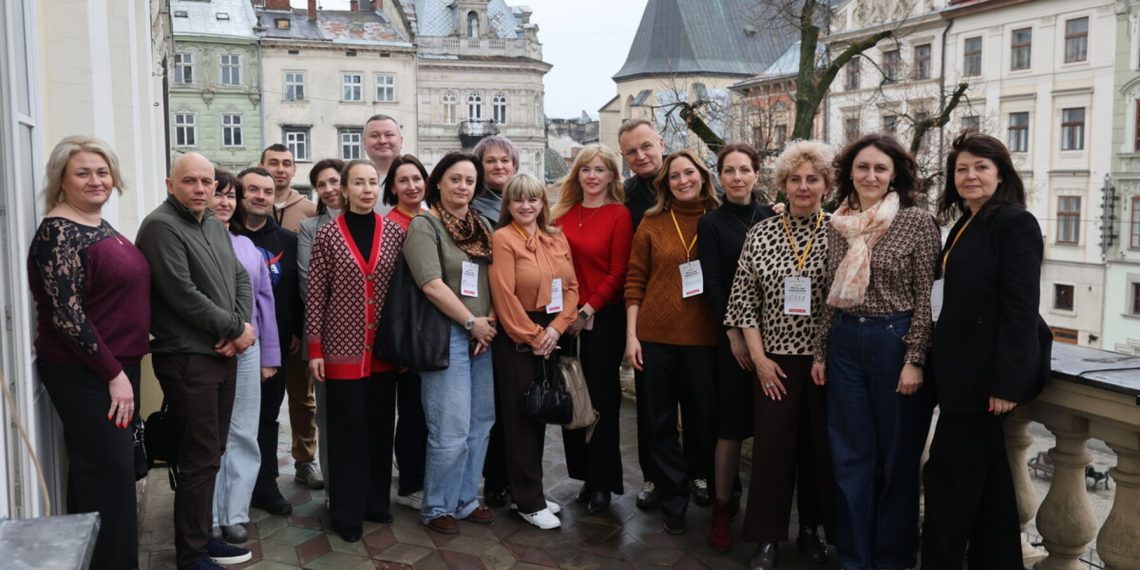 Освітня резиденція у Львові: обмін досвідом серед педагогів з усієї України –