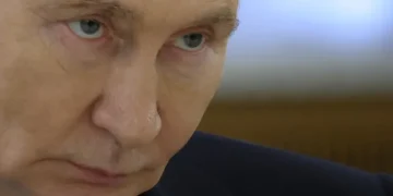 Параноїдальна атмосфера в Кремлі – чому Путін ховається у бункері – Світові новини