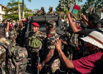 Переворот на Мадагаскарі – Росія передала країні нову партію військової допомоги – Світові новини