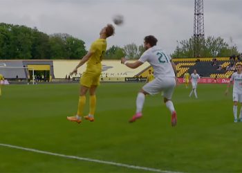 Перша ліга: «Ворскла» розгромно програла «Буковині» • Футбол •