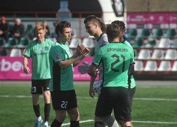 Перша ліга: «Ворскла» в атмосферному матчі перемогла «Інгулець» (відео) • Футбол •