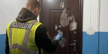Підібрав ключ до дверей: у Запоріжжі викрили квартирного злодія
