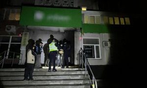 Підпалив приміщення відділення банку: у Миколаєві поліцейські затримали молодика, підозрюваного в умисному пошкодженні майна »