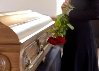 Похоронний бізнес під час війни: заробітки та тіньові схеми