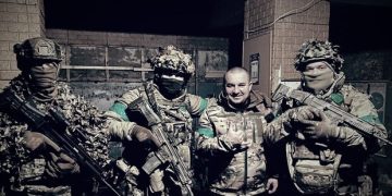 Полицейские Одесчины защищают Донбасс: кадры боевой работы на передовой