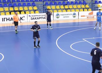 Полтавське гандбольне «Динамо-Академія» по пенальті поступилося «Хмельницькому» • Гандбол •
