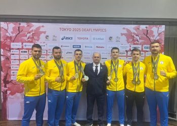 Полтавські каратисти-дефлімпійці здобули» золото» і «срібло» в командному куміте • Карате •