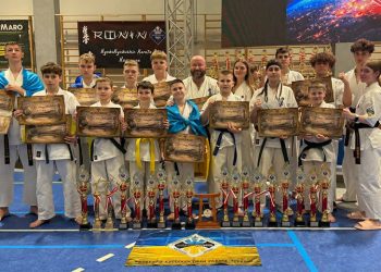 Полтавські спортсмени здобули вісімнадцять медалей на ЧС з Кіокушин карате (IBU) • Карате •