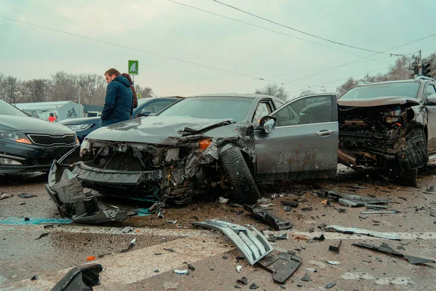 Потрійна аварія в Дніпрі на великому проспекті