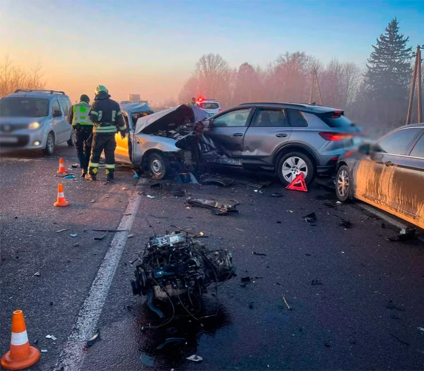 На Львівщині сталася смертельна ДТП за участю трьох автомобілів