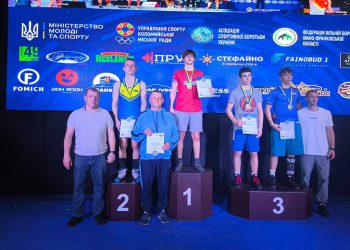 Представники Полтавщини здобули три медалі на ЧУ з вільної боротьби серед кадетів • Вільна боротьба •