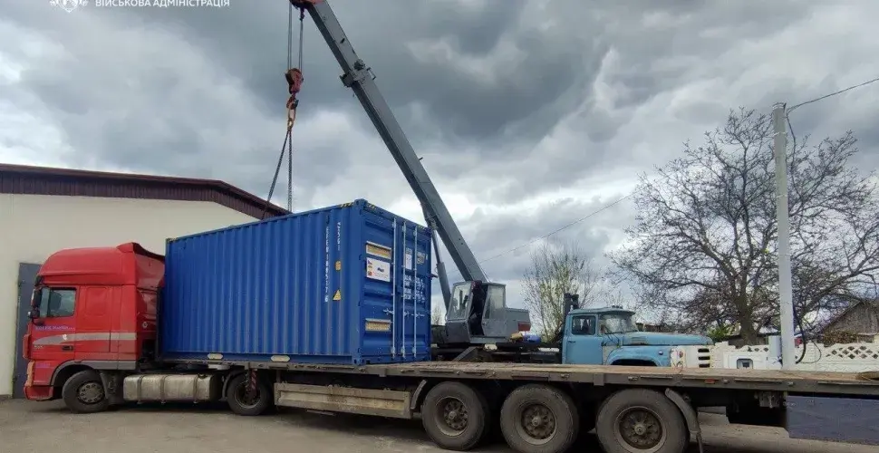 Прифронтові громади області отримали мобільні станції для очищення води