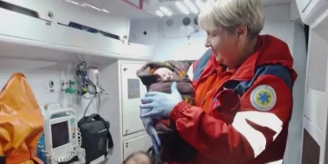 Приймати пологи стало традицією: унікальний випадок на Дніпропетровщині