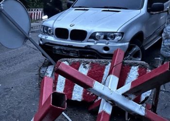 Протаранив блокпост: нетверезого водія переслідували патрульні в Запоріжжі