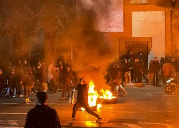 Протести в Ірані – Чому режим досі не впав – Світові новини