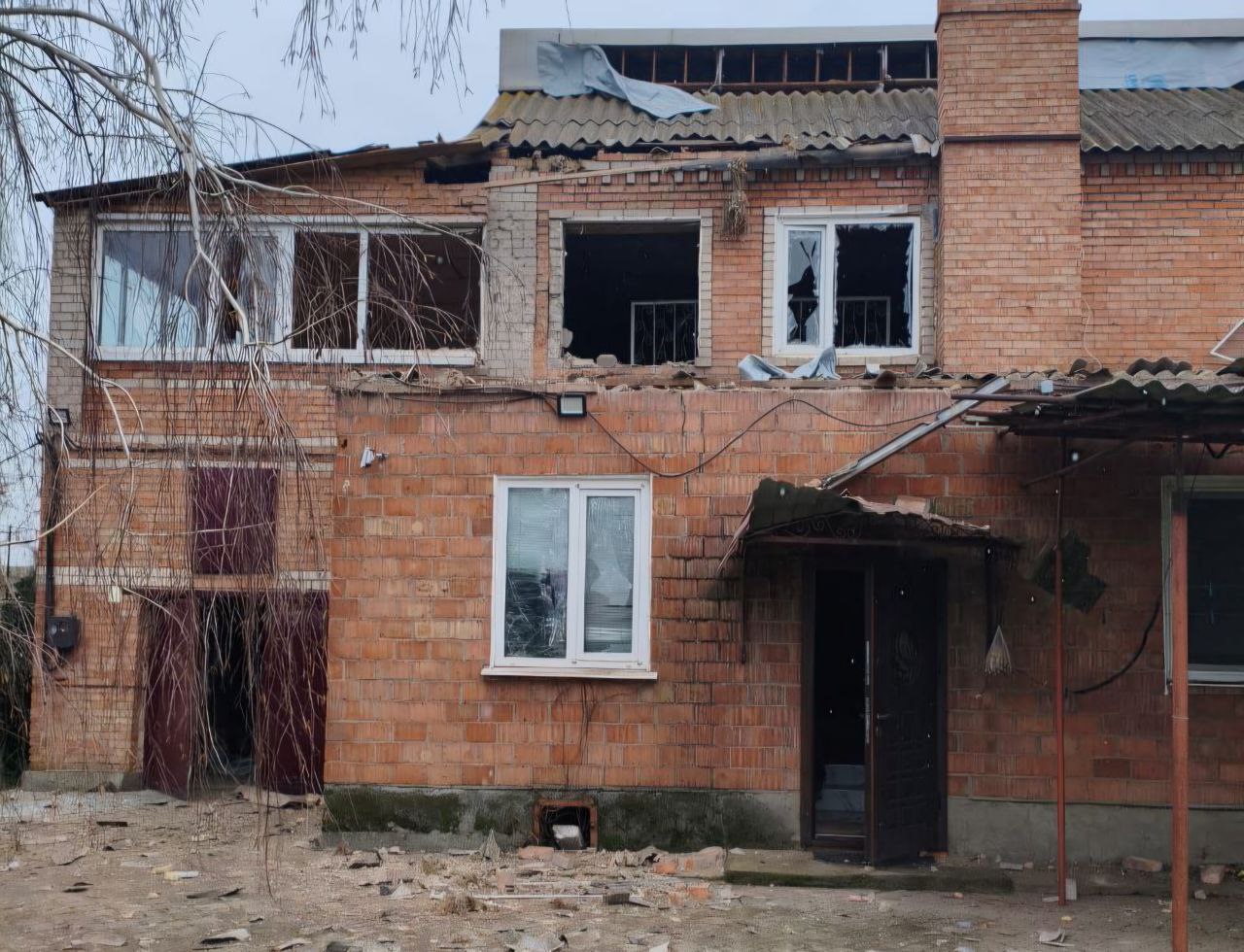 Наслідки ворожих ударів по Нікопольщині 
