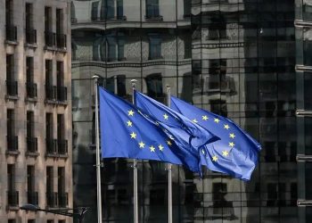 Рада ЄС затвердила кредит Україні та санкції проти Росії | Політика