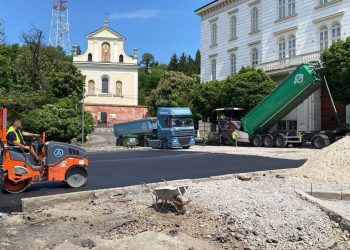 Ремонт вул. Винниченка: новий асфальт та тротуари до 8 червня –