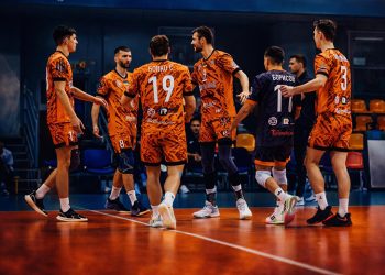 «Решетилівка» відмовилася їхати у Харків, вилетіла з Кубка й «зарубалася» з ФВУ • Волейбол •