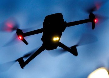 Росія перемагає у війні дронів – WSJ | Політика