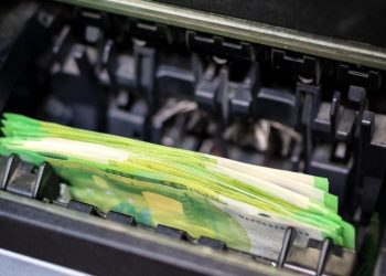 Шахраї ошукали запоріжців на понад 600 тисяч гривень
