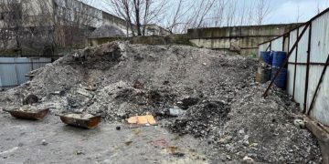 Шкідливі викиди та забруднений ґрунт: у Запоріжжі судитимуть посадовця