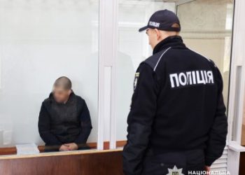 Скоювали розбійні напади на миколаївців: поліцейські затримали рідних братів, причетних до низки тяжких злочинів »