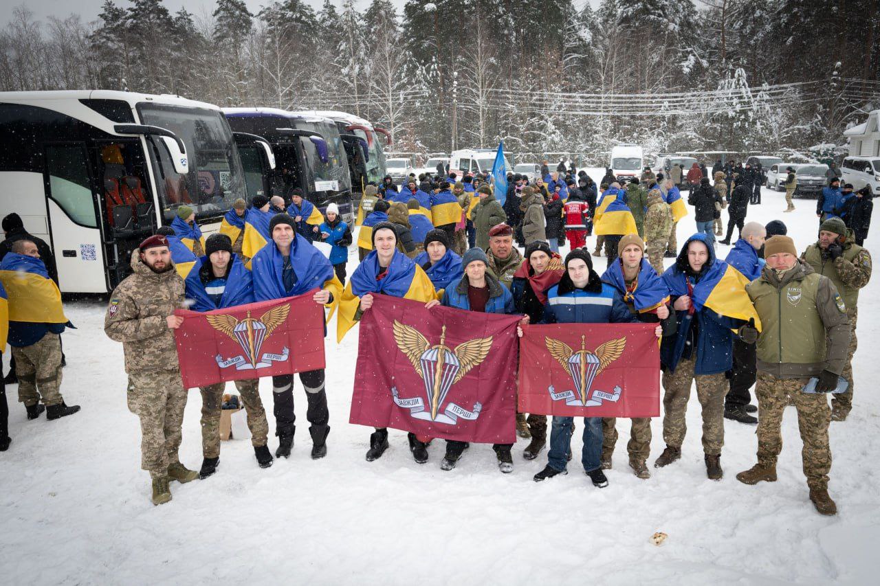 новини Дніпра (8033), повернули з полону, мешканці Дніпропетровщини вдома