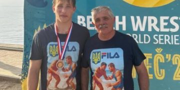 Спортсмен Миколаївської області В’ячеслав Бабков – срібний призер чемпіонату Європи з пляжної боротьби »